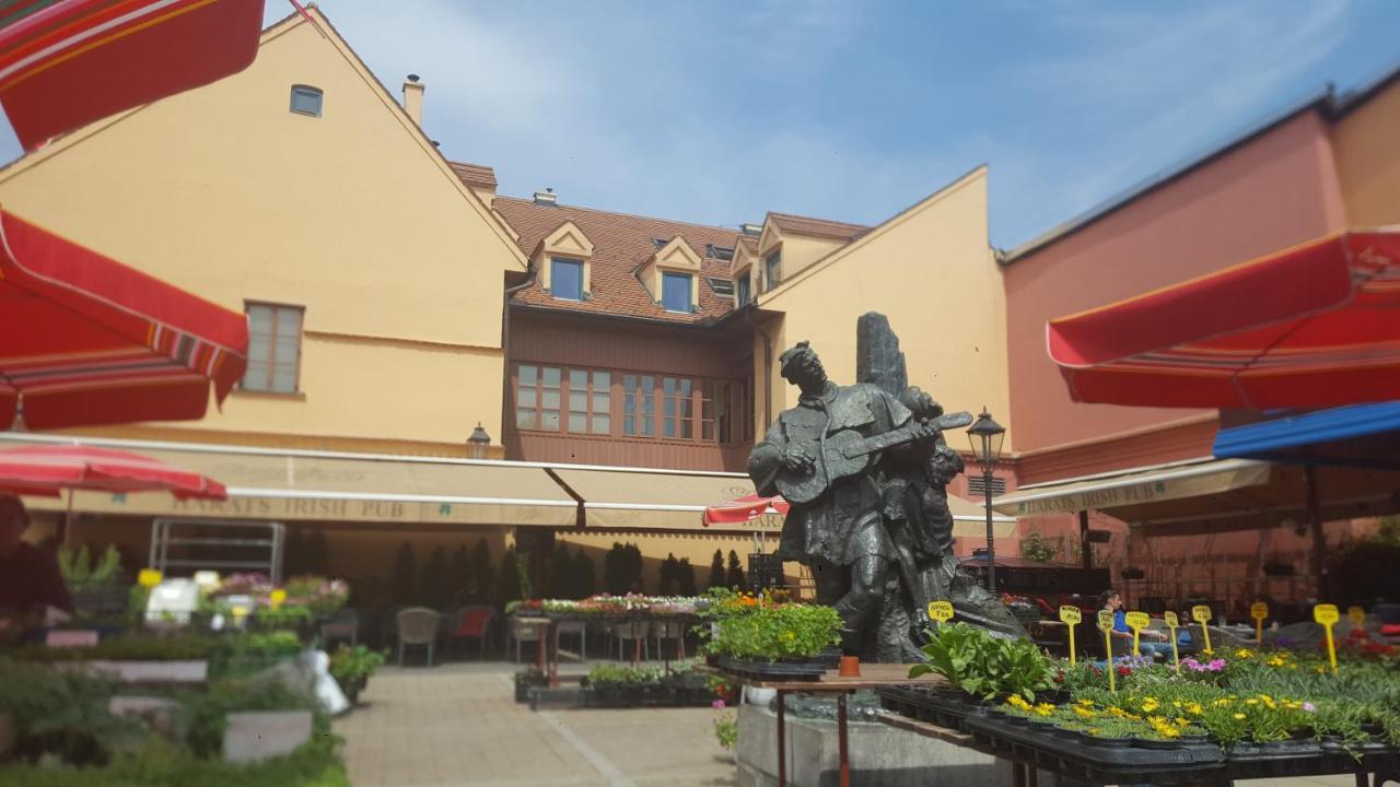 זאגרב Dolac Guesthouse מראה חיצוני תמונה